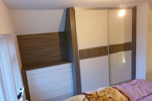 Curved Wall Storage And Wardrobe 3